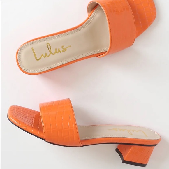Lulu’s Orange Croc Block Heel Sandals - Picture 3 of 8